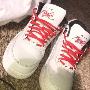 Grey Nike flights / Size 10.5 / NEW